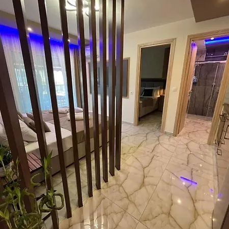 Malama Lux Apartment
